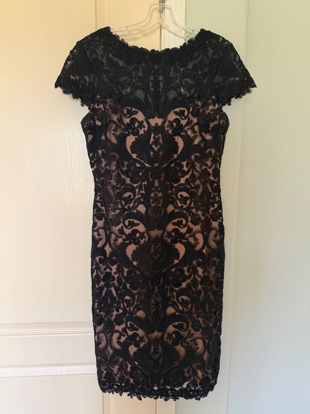 Tadashi Shoji cocktail dress
